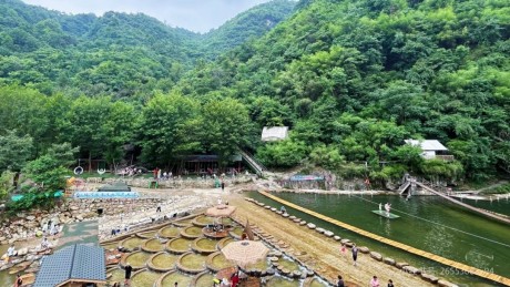 班河大峡谷