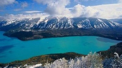 新疆喀纳斯湖